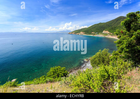 Nha Trang bay, Vietnam. A nord di Nha Trang City.Preso dalla High Point Foto Stock