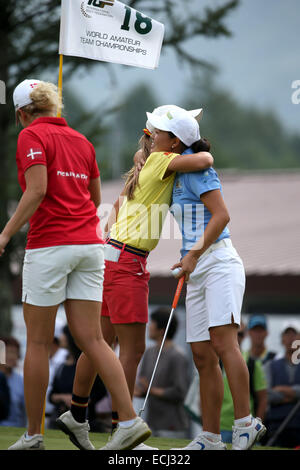 (L-R) Noemi Jimenez Martin (ESP), Minjee Lee (AUS), 6 settembre 2014 - Golf : final round del mondiale dilettanti di golf, Espirito Santo Trophy di Karuizawa 72 East Golf Club di Karuizawa, Giappone. (Foto di Koji Aoki/AFLO SPORT) Foto Stock