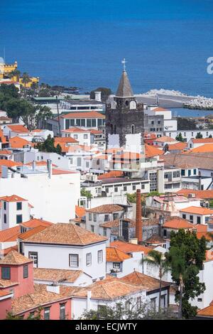 Il Portogallo, l'isola di Madeira, Funchal, vista panoramica dal Forte do Pico Foto Stock