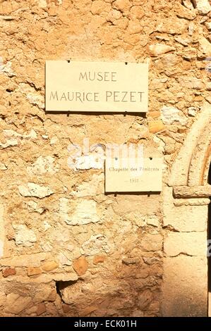 Francia, Bouches du Rhone, Eygalieres, Chapelle des Pénitents, museo Maurice Pezet Foto Stock