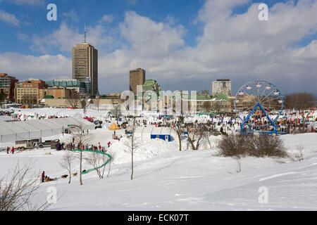 Canada, Québec, Provincia di Quebec City in inverno il Quebec Winter Carnival, le Pianure di Abramo e di Attrazioni invernali Foto Stock