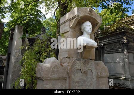 Francia, Parigi, il cimitero di Pere-Lachaise, Alfred de Musset grave Foto Stock