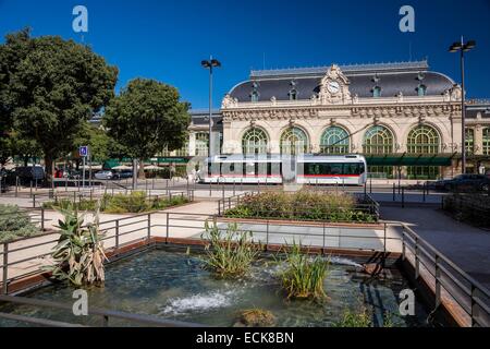 Francia, Rhone, Lione, ex Brotteaux stazione ferroviaria in quanto il luogo Jules Ferry Foto Stock