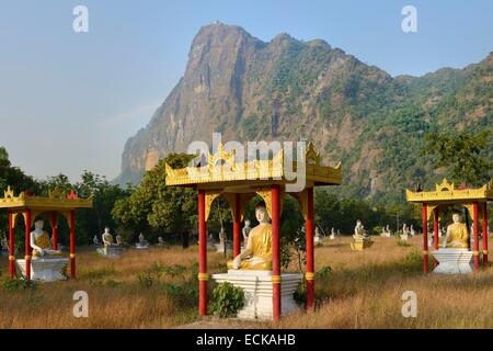 Myanmar (Birmania), Kayin (Karen) Stato, Hpa-An, Parco Lumbini e monte Zwegabin (723 m) Foto Stock