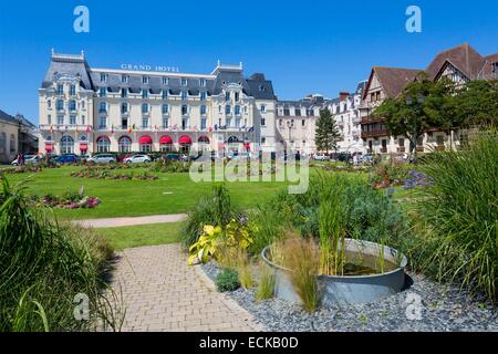 Francia, Calvados, Cabourg, il Grand Hotel Foto Stock