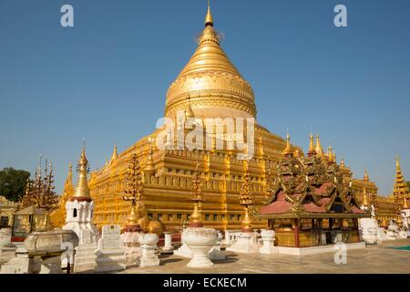 Myanmar (Birmania), Divisione Mandalay, Nyaung U, Shwezigon Pagoda, Zedi centrale Foto Stock