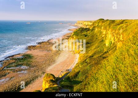 Francia, Calvados, Longues sur Mer, la scogliera Foto Stock