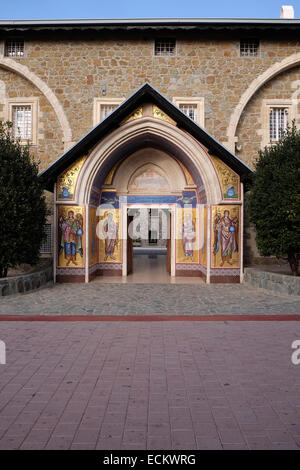 Porta al Monastero di Kykkos nei Monti Troodos, Cipro Foto Stock