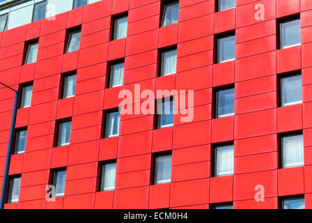 Facciata del Ramada Encore Hotel a Acton West London Foto Stock