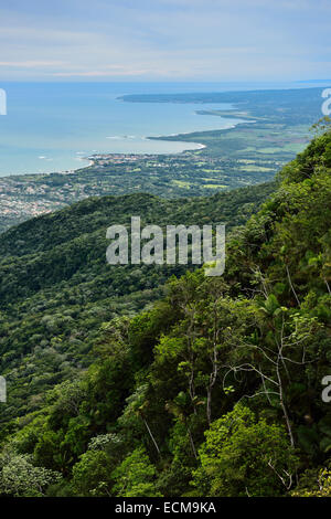Mountain vista laterale della costa nord della Repubblica Dominicana a Puerto Plata da Isabel de Torres mountain Foto Stock