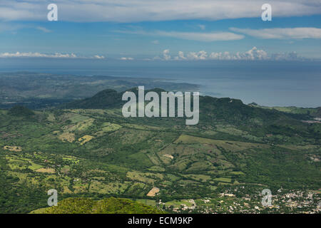 Vista aerea della campagna ad ovest di Puerto Plata da Isabel de Torres montagna Repubblica Dominicana Foto Stock