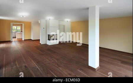 Stanza vuota, soggiorno, pavimento in legno duro Foto Stock