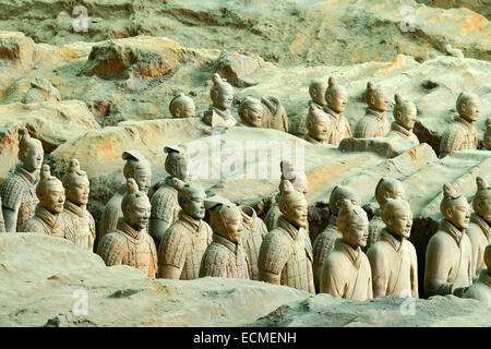 Esercito di Terracotta, Hall 1, Mausoleo del primo imperatore di Qin, Xi'an, Shaanxi Province, Cina Foto Stock