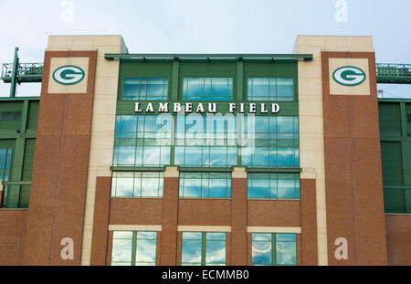 Green Bay Wisconsin Lambeau Stadium casa dei Green Bay Packers NFL Football Team e il famoso stadio di piccole proprietà di gente in città Foto Stock