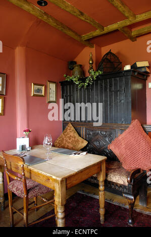 Sala da pranzo presso il muratore di braccia, Cumbria, Regno Unito Foto Stock