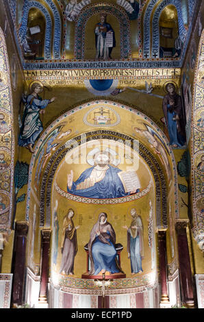 PALERMO ITALIA - Ottobre 2, 2012: la Cappella Palatina nel Palazzo dei Normanni. Cappella Palatina è l'esempio dell'arabo-normanne-da Foto Stock