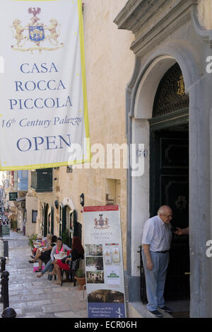 Casa Rocca Piccola, palazzo del XVI secolo entrata Foto Stock