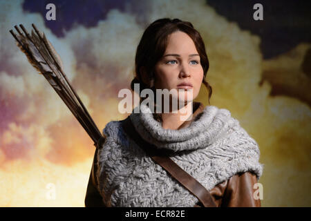 Il Madame Tussauds di Londra oggi ha rivelato il suo più recente di figura, Katniss Everdeen, giocato da Jennifer Lawrence. Foto Stock