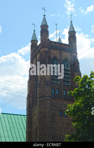 St Andrew s chiesa anglicana Mosca giornata estiva Luglio Foto Stock