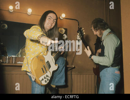 SLADE REGNO UNITO gruppo pop circa 1974 con Dave Hill a sinistra e Noddy titolare Foto Stock