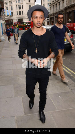 LCM S/S 2015: presentazione Velsvoir & Party a Sketch, Conduit Street, Londra dotata: Aston Merrygold dove: Londra, Regno Unito quando: 15 Giu 2014 Foto Stock