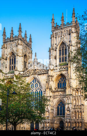 York Minster, la cattedrale della città di York. Foto Stock