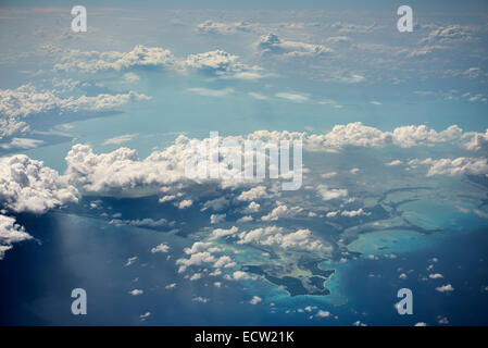 Vista aerea della remota isola di storta in Bahamas nell'Oceano Atlantico Foto Stock