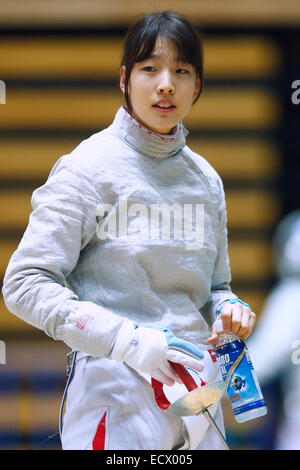 Generale Ota-City palestra, Tokyo, Giappone. Xiv Dic, 2014. Misaki Emura, sessantasettesima tutto il Giappone Campionato di scherma, Femminile Sciabola. Credito: AFLO SPORT/Alamy Live News Foto Stock