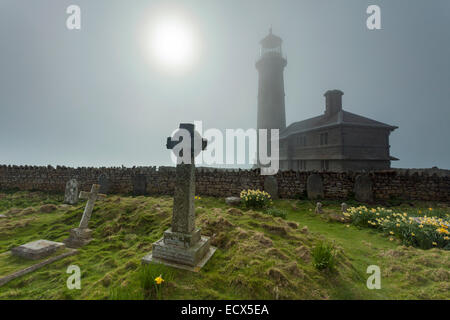 Faro di Lundy Island della costa nord del Devon, Inghilterra. Foto Stock