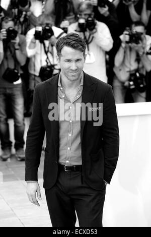 CANNES, Francia - 16 Maggio: attore Ryan Reynolds assiste 'Prigionieri' photo-chiamata durante la 67th festival di pellicola di Cannes il 16 maggio 2014 Foto Stock