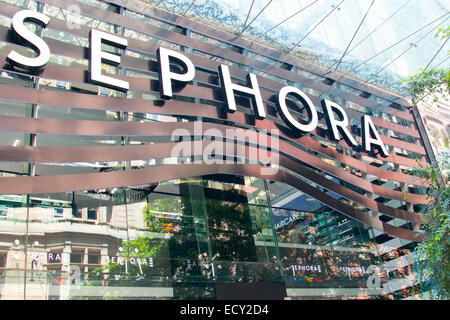 Il concessionario Sephora ha aperto il suo primo negozio australiano a pitt Street Sydney nel dicembre 2014. Foto Stock