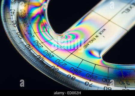 Calore di coloratissimi modelli di accentazione acquisisce in plastica indurita nella fabbricazione del goniometro stampato 360 gradi Foto Stock