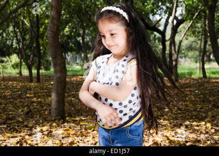 1 indian bellissimo parco per bambini godono di Foto Stock