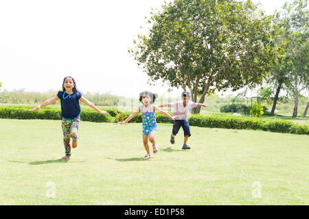 Bambini indiani fun park Foto Stock