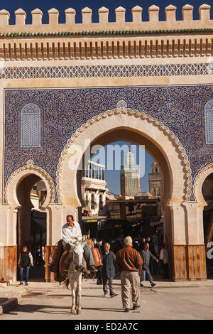 Bab Bou Jloud porta. Medina. Fez. Il Marocco. Il Nord Africa. Africa Foto Stock