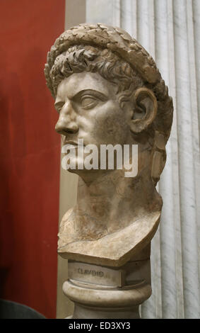 L'imperatore Claudio (10 BC-54 AD). Busto mostra Claudio indossando la corona civile, un diadema di foglie di quercia. Musei Vaticani. Foto Stock