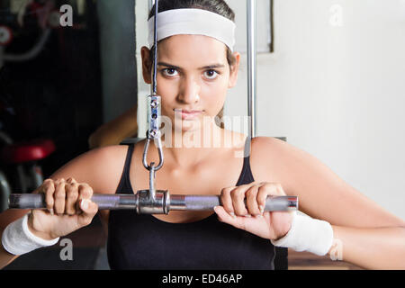 1 sport indiano lady palestra Body Building Foto Stock