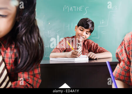 Bambini indiani studenti schooll Studio Foto Stock