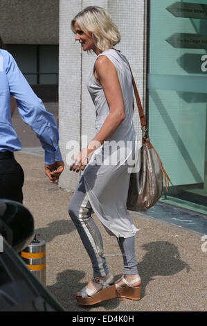 Linda Barker al di fuori di ITV Studios con: Linda Barker dove: Londra, Regno Unito quando: 24 Giu 2014 Foto Stock