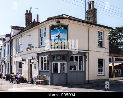 Il dispositivo di ancoraggio Public House, Woodbridge, Suffolk. Foto Stock