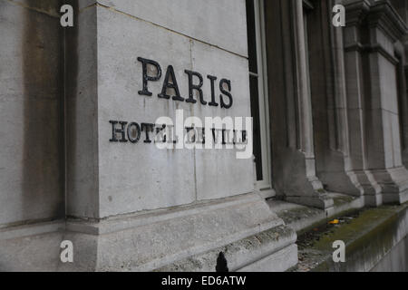Paris hotel de ville segno Foto Stock