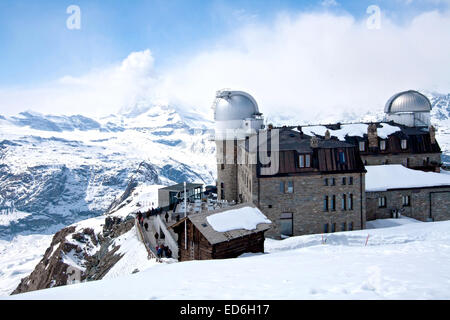 Il Gornergrat osservatorio e a picco sul Cervino, Zermatt svizzera Foto Stock