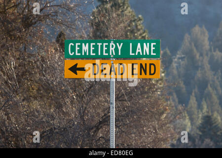 Cartello stradale in Tygh Valley, Oregon, Stati Uniti d'America Foto Stock