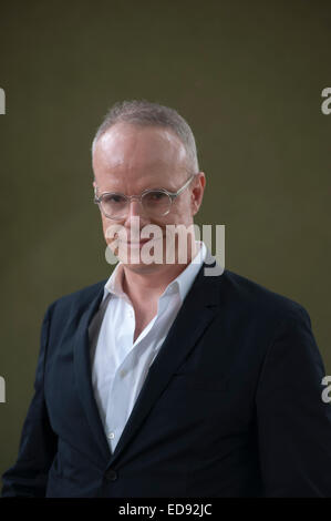 Scrittore Hans Ulrich Obrist, frequentando la Edinburgh International Book Festival Foto Stock