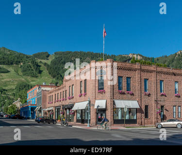 Dior e Gucci shop fronti. Aspen. Colorado. Stati Uniti d'America Foto Stock