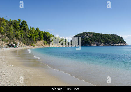 Staphylos o spiaggia di Stafilos, Skopelos. Ottobre Foto Stock