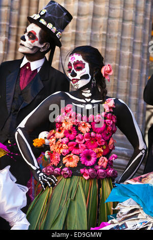 LA CALAVERA CATRINAS o eleganti teschi, sono le icone del giorno dei morti - GUANAUATO, Messico Foto Stock