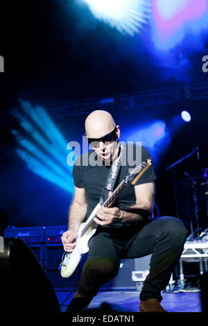 Joe Satriani eseguita a Sportarena stadio, Budapest, Ungheria Aug 01, 2012 Foto Stock