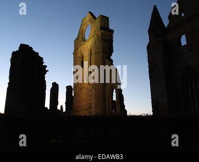 Arbroath Abbey notte scozia gennaio 2015 Foto Stock