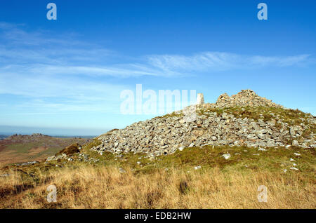 Guardando verso il ruvido Tor da Brown Willy su Bodmin Moor il punto più alto in Cornwall, Regno Unito Foto Stock